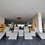 Apartemen 1108 m² dengan 2 kamar tidur dan 2 kamar mandi pribadi di Pusat Kota Johor Bahru